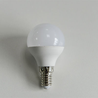 別の設計A球根が付いているLEDの球根、Cの球根、Tの球根、家の使用のためのUFOの球根